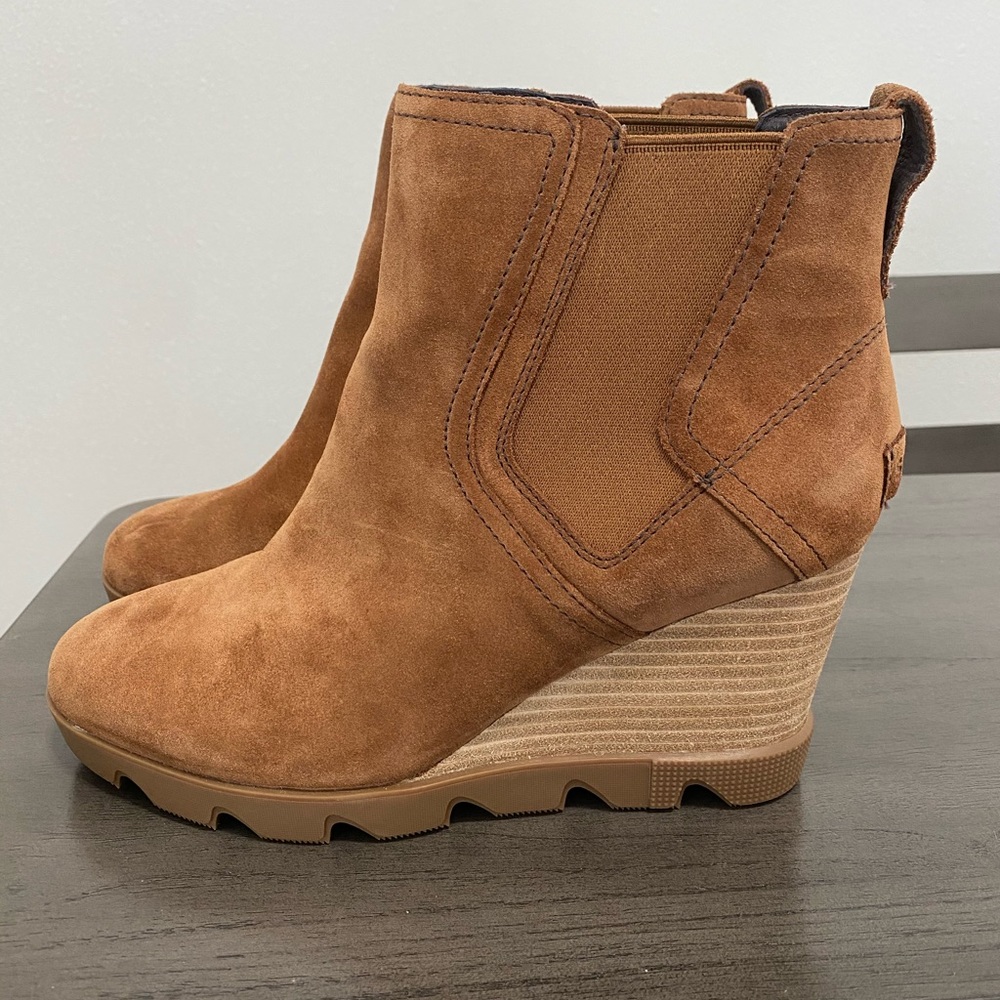 Sorel Women’s Joan Uptown Chelsea Bootie NWOT